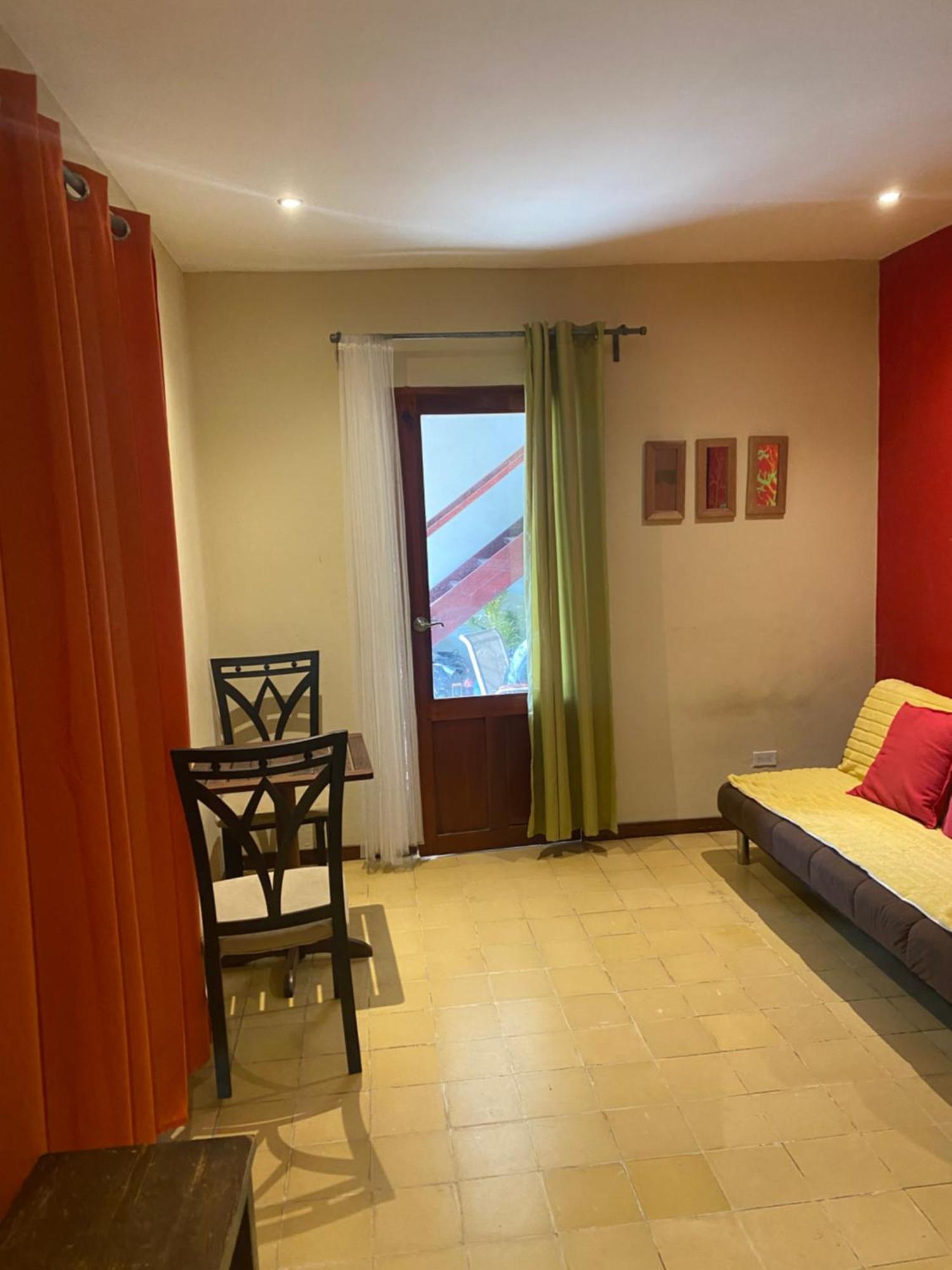Apartamentos Casa Amarilla Granada Exterior foto